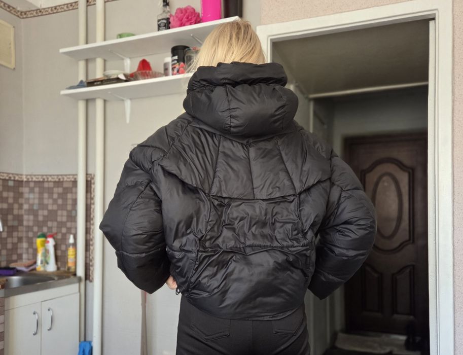 Куртка зимняя черная