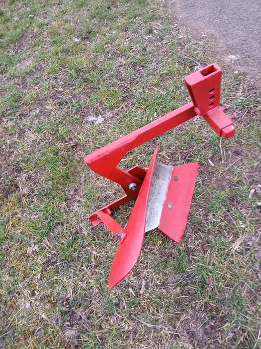 Плуги до мотоблоків.