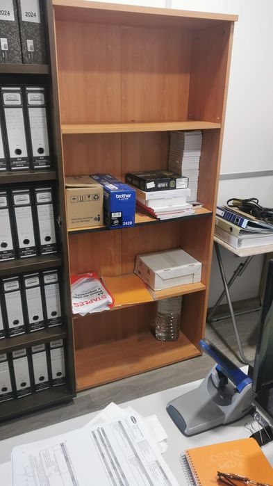 Estante de arrumação