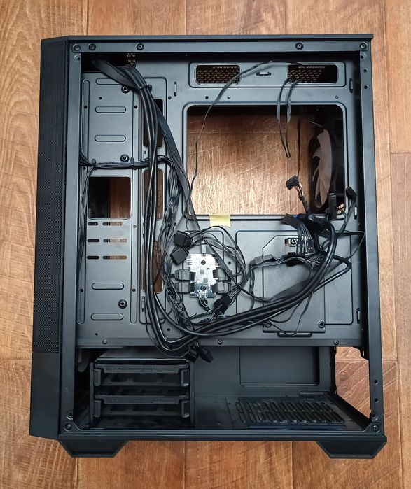 Корпус ПК  MSI MAG FORGE 112R (4шт. ARGB кулера)