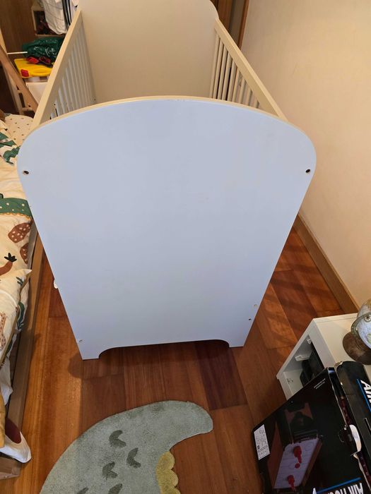 Vendo berço IKEA com oferta colchão