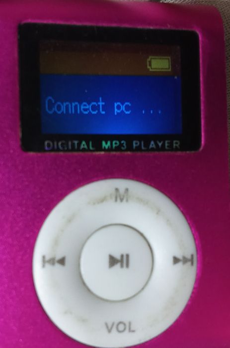 Плеер MP3 с LCD розовий маленький