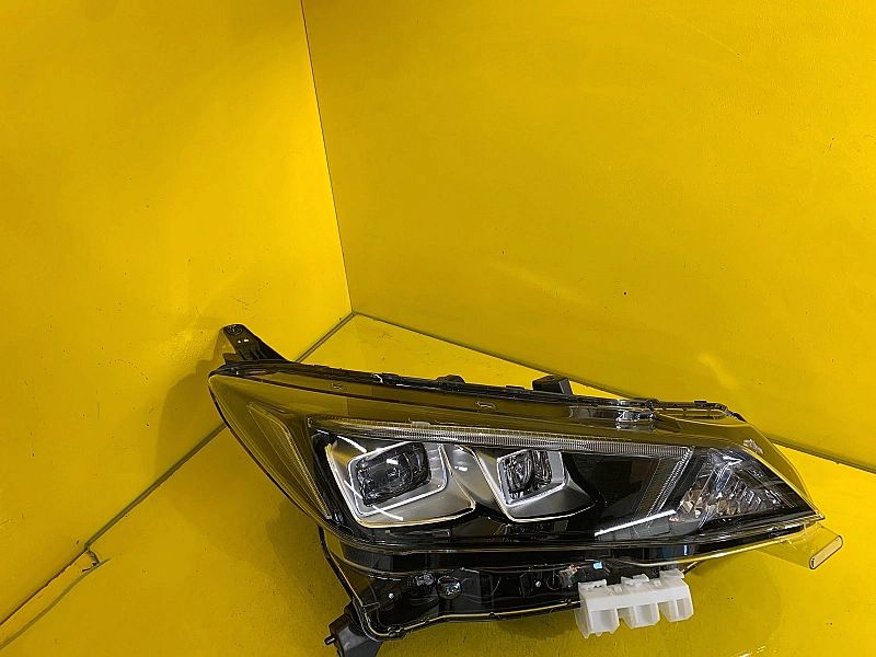 Lampa Prawa Nissan Leaf Ii 17- Full Led Sh5B
