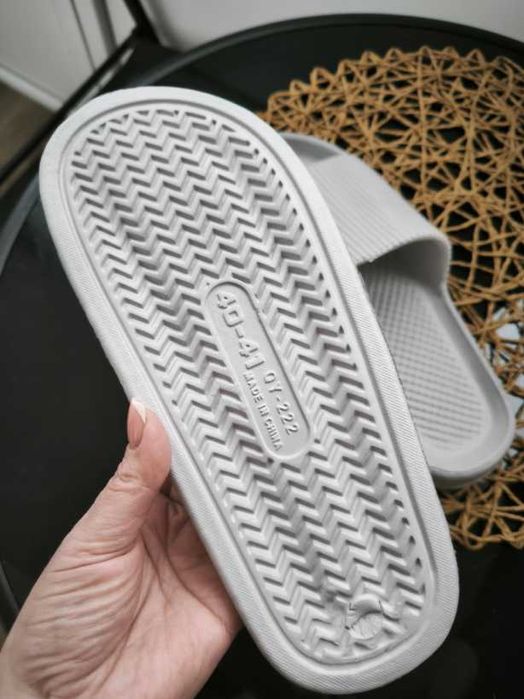 Шльопанці (устілка - 25 см)