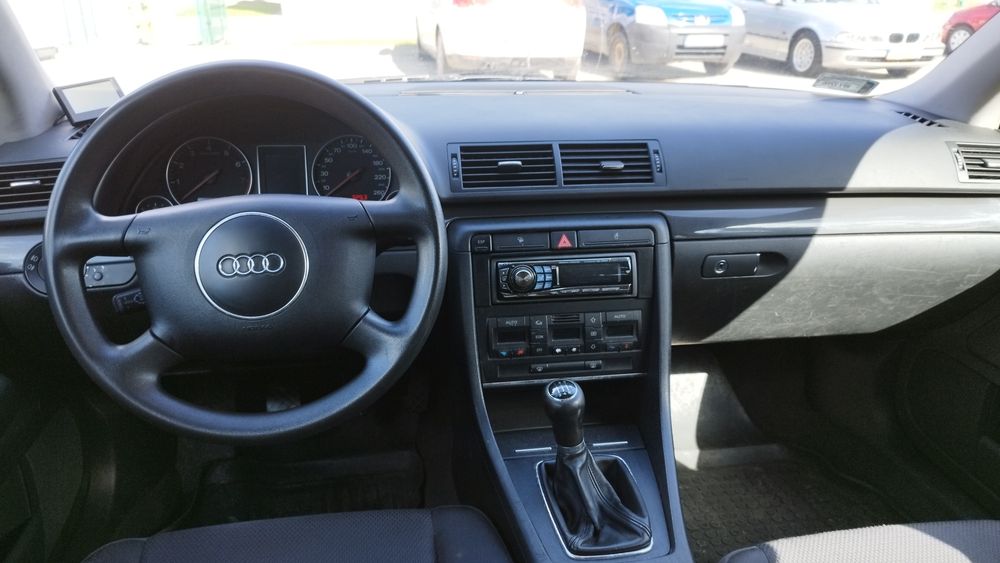 Audi A4 B6 2.0 benzyna + LPG STAG • 2002 r. • Bezwypadkowe