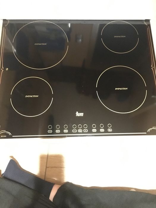Plyta indukcyjna Teka uszkodzona