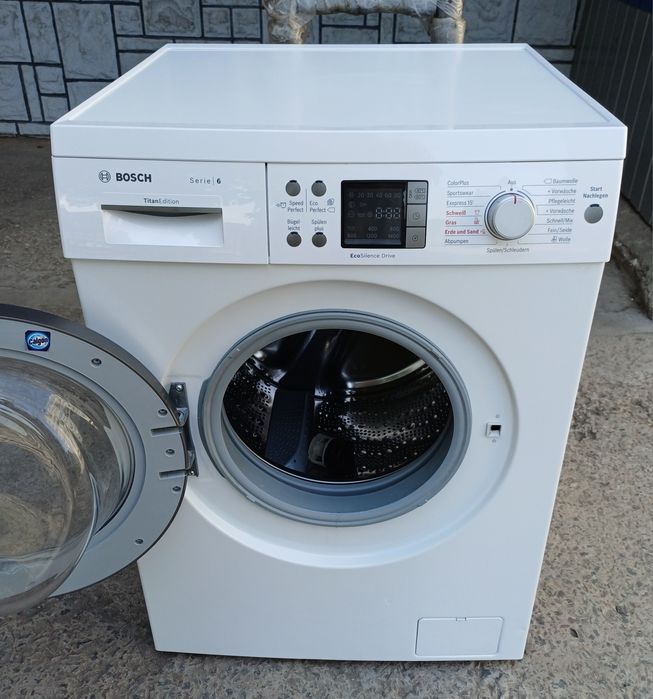 Пральна машина Бош Bosch Germany WAQ28477EX Titan Edition Series 6