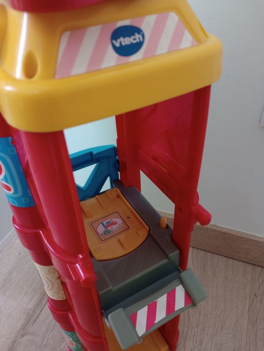 Garaż vtech zabawkowy