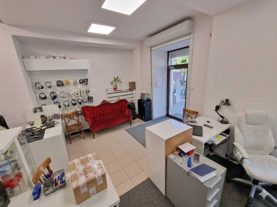 Lokal usługowy 227m2 w Muranowie z antresolą, Andersa 33