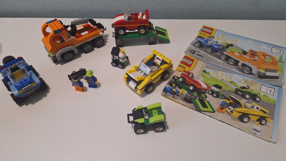 Lego 4625, Транспорт