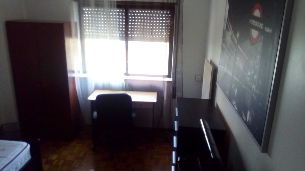 Arrendo quarto a estudantes no centro da cidade de Leiria