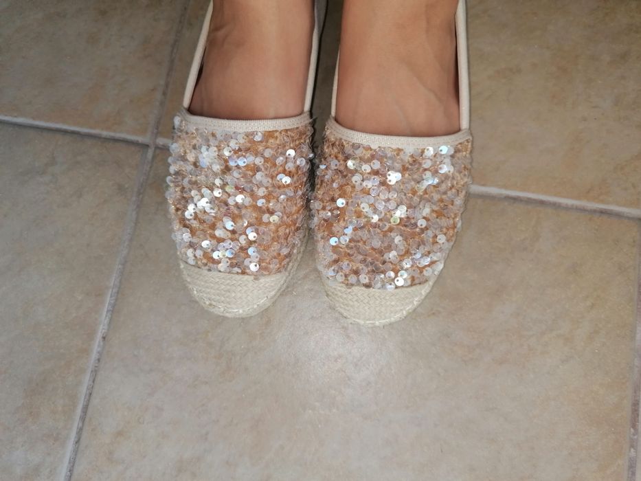 Sapato tipo alpercata Novo