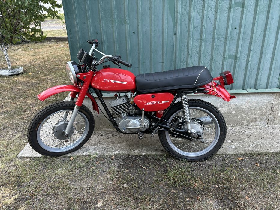 Мотоцикл Мінськ 1990