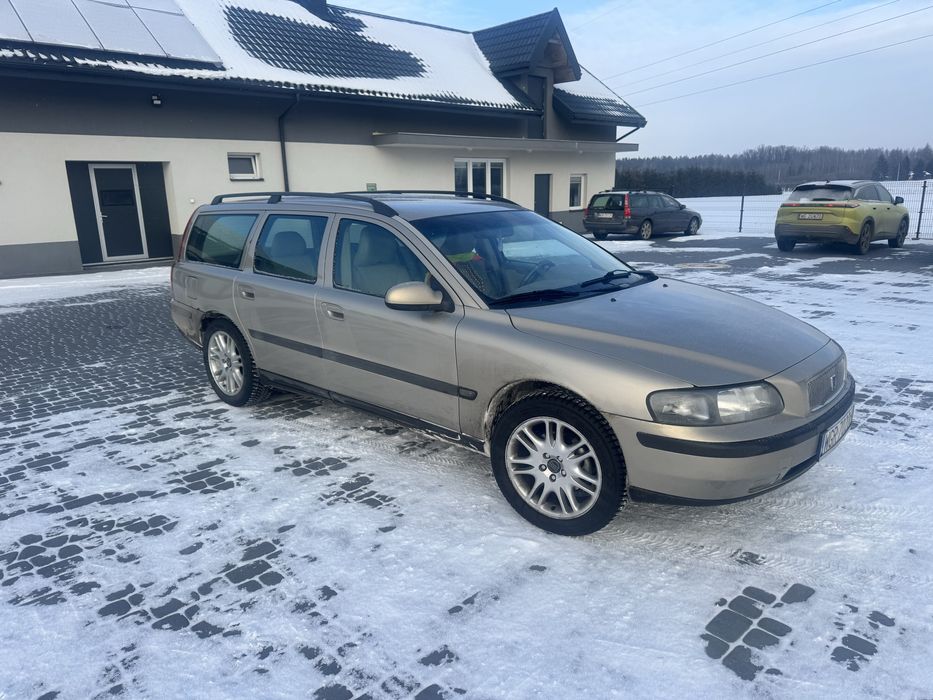 Volvo v70 2003 rok