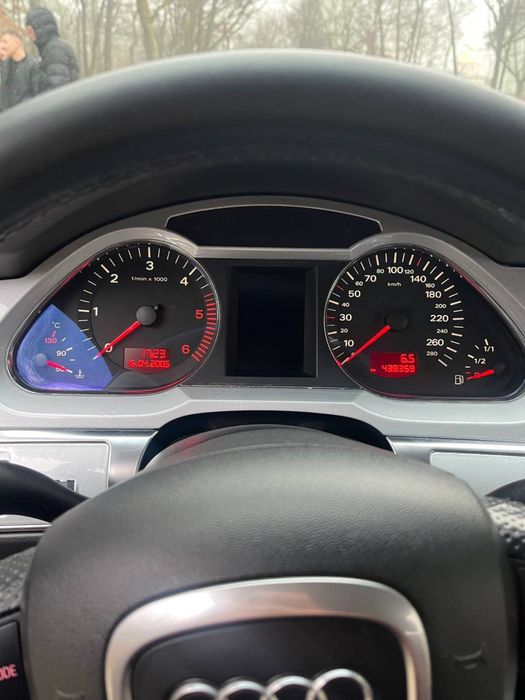 Продам ауді а6 с6