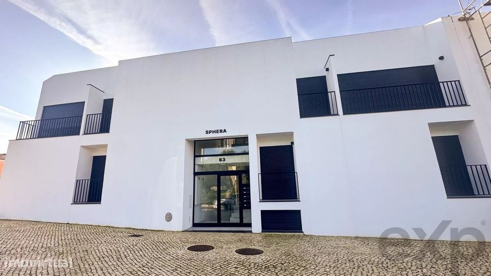 Apartamento Moderno em Alcabideche: Conforto e Tecnologia