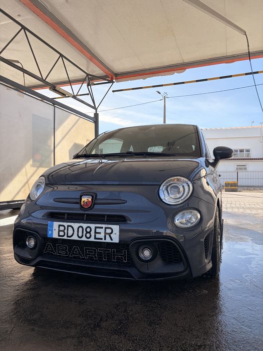 Abarth 595 competizione