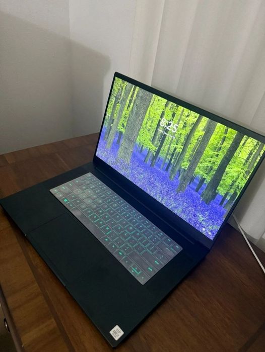 Игровой ноут Razer  Blade 15 — 144Hz / i7-10750H/ 4-48GB / 256-1500GB / RTX2060 - 6GB - подсветка RGB, без царапин, вмятин!