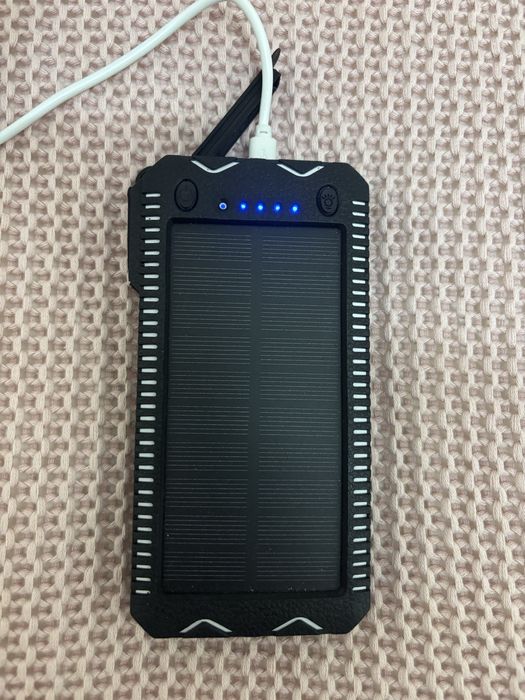 Powerbank - czarny - używany