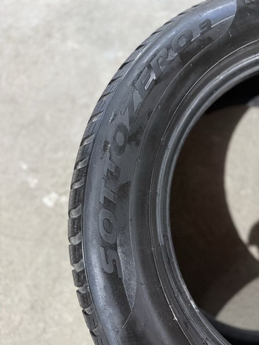 Зимова гума 225/60 R17