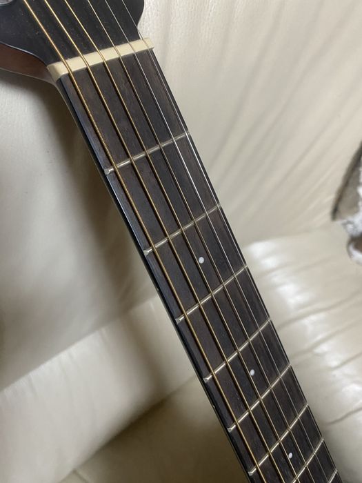 Vendo Ovation como nova