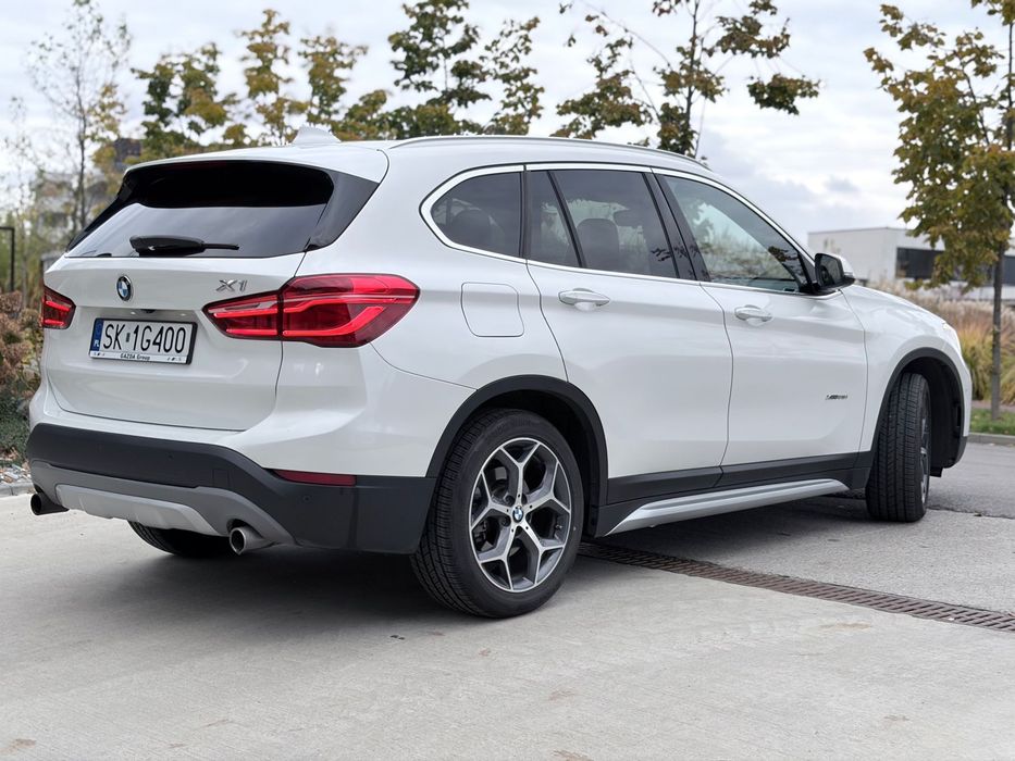 BMW X1 BMW X1 F48 - szklany dach, skórzane fotele