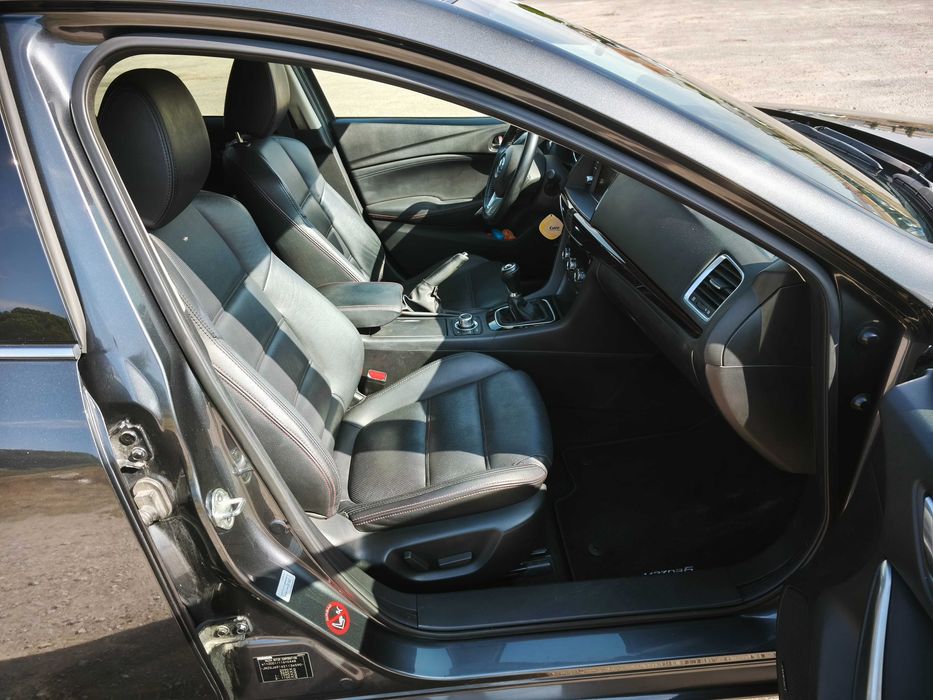 Mazda 6 SW 2.2 Skyactiv-D 150cv Excellence Navi foto 5