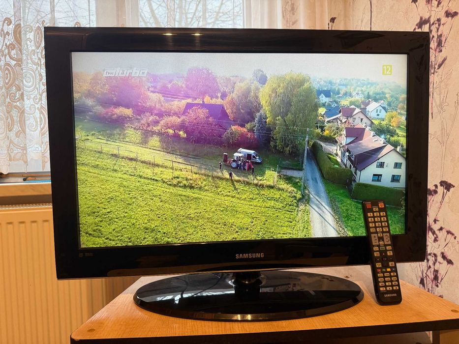 Telewizor Samsung 32 cale LE32A552P3 pilot obrotowa podstawa Super