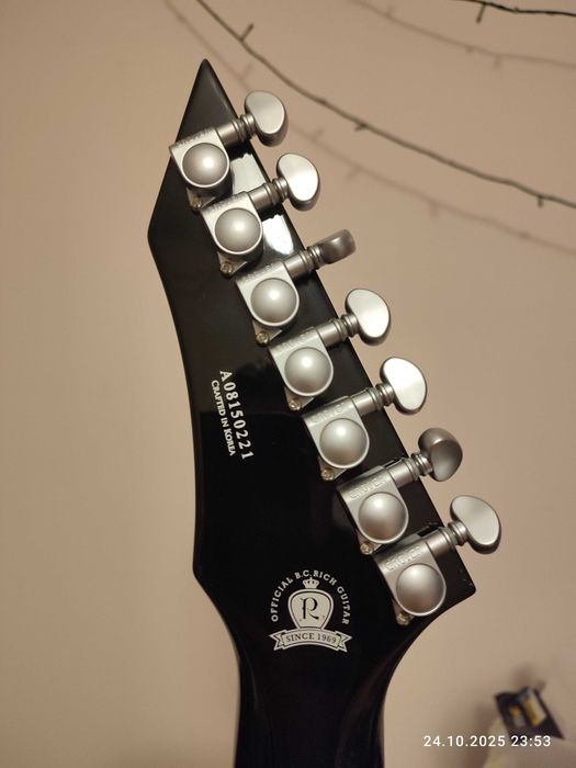 B.C.Rich JR V 7 nowa