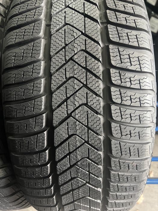 275/35/21+255/35/21 R21 Pirelli Sottozero 3 4шт нові зима