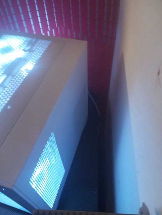 white gaming pc very good condition