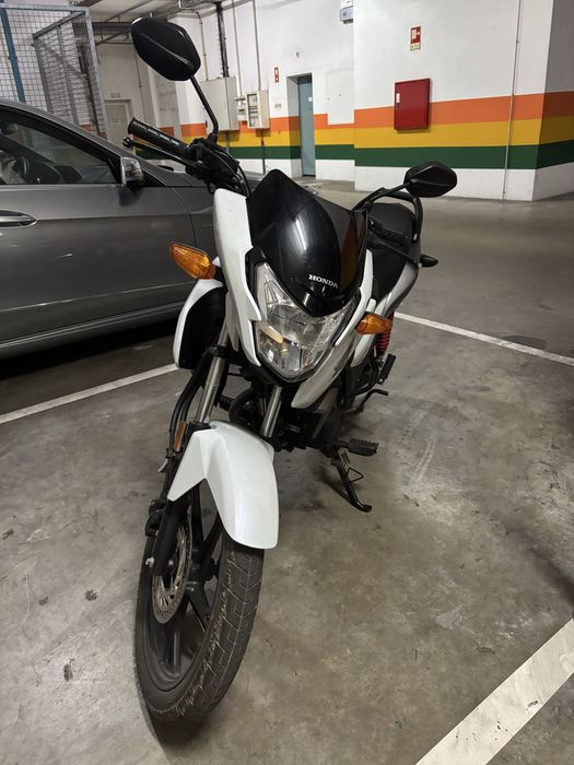 Honda CB125F (2023)