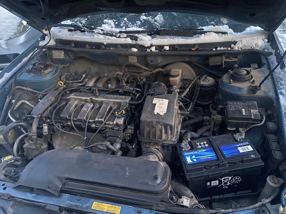 Mazda 626 gf. бляха. Застукав двигун.