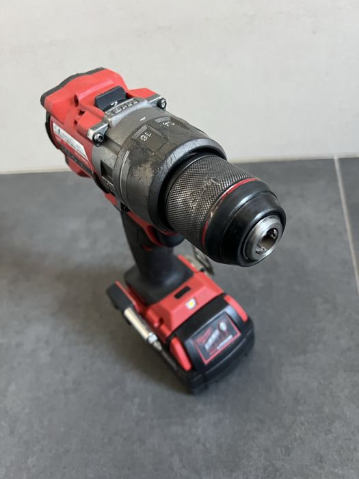 Безщітковий Акум.Ударний шуруповерт Milwaukee M18 FPD 3