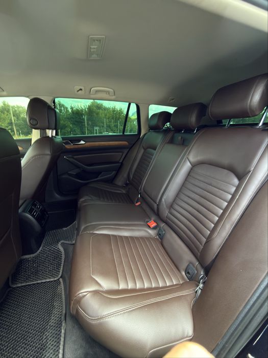 Volkswagen Passat B8 2015