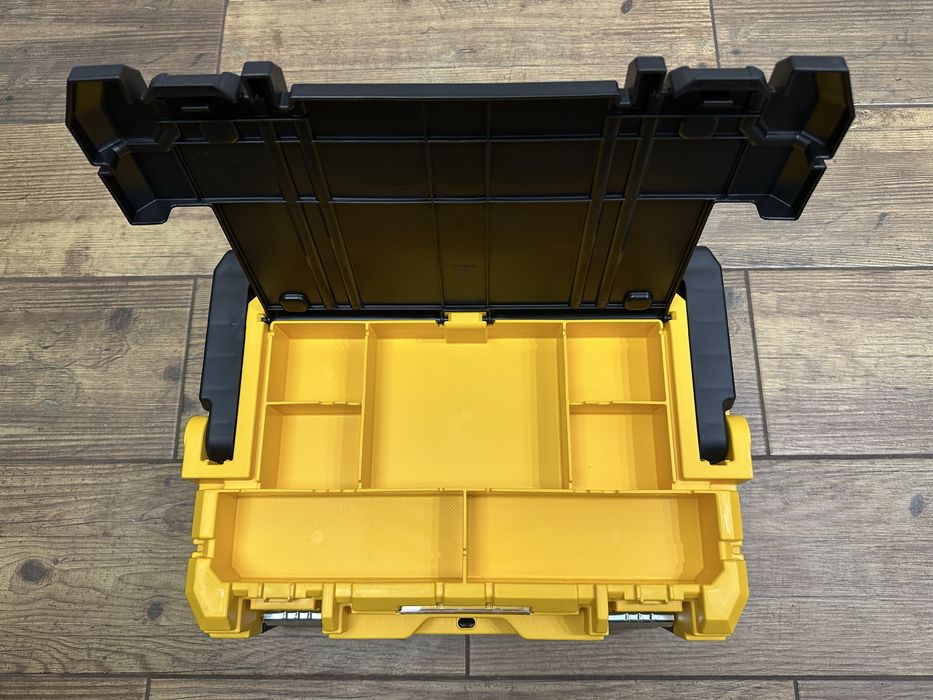 Walizka transportowa, skrzynka, skrzynia DeWalt z przegródkami