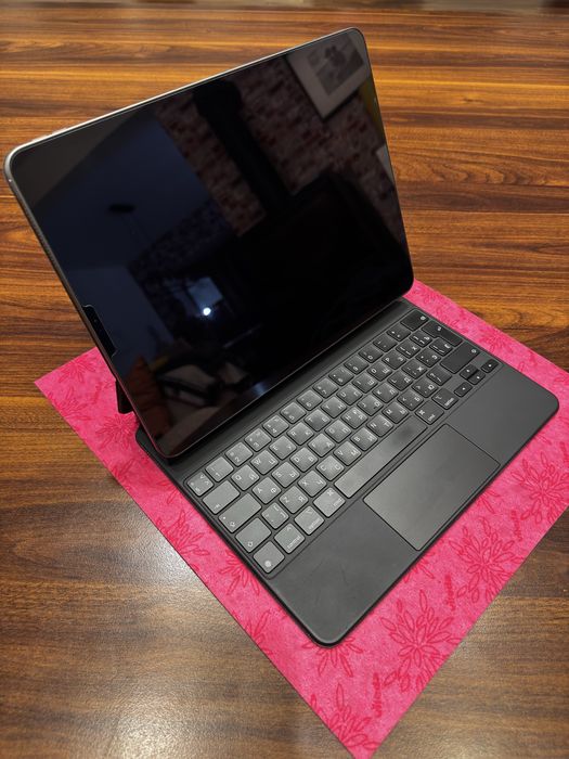 Ipad Pro (4gen) + Apple Magic Keyboard