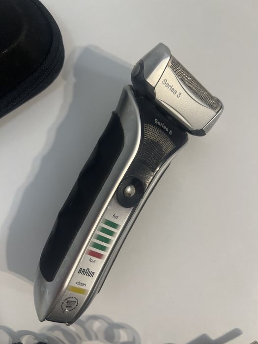 Braun series 5 Maszynka golarka serii 5 elektryczna foliowa etui ładow