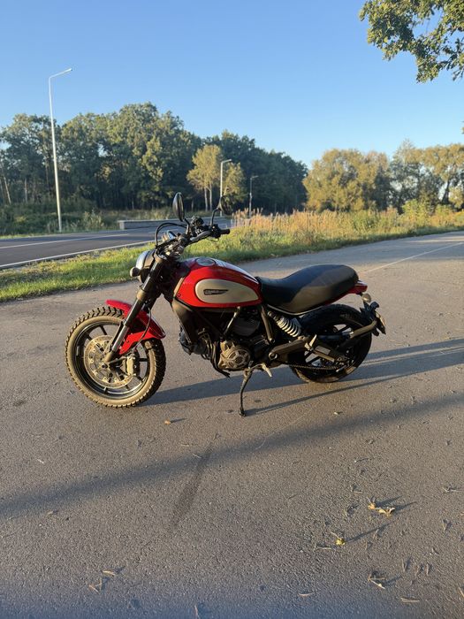 Дукаті Скрамблер 2015 рік