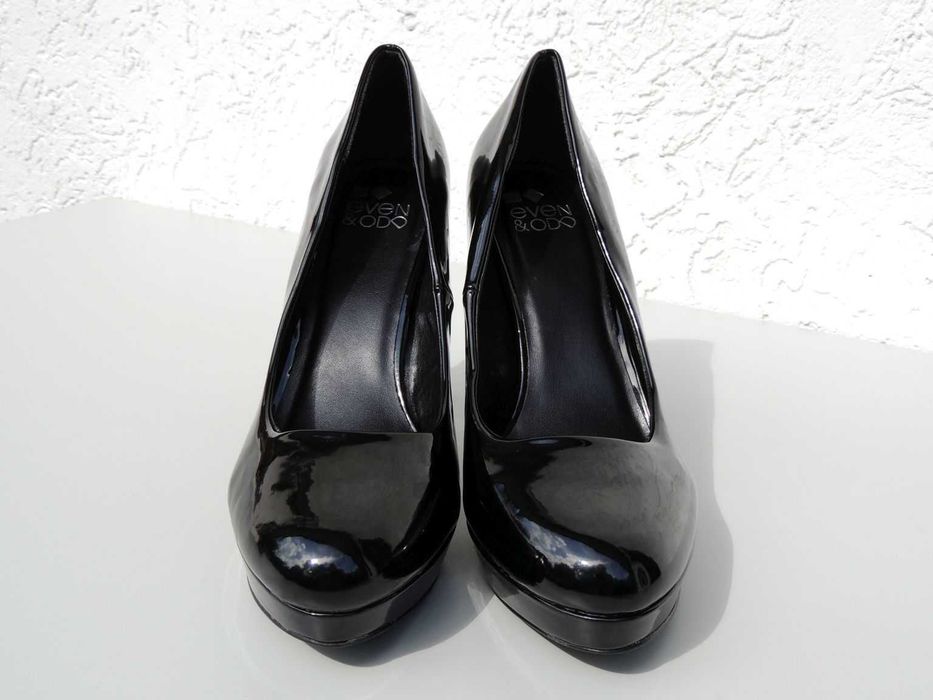 Czółenka "even & odd" rozmiar 42