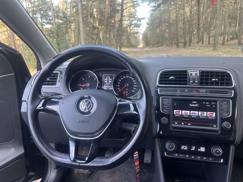 Volkswagen   Polo