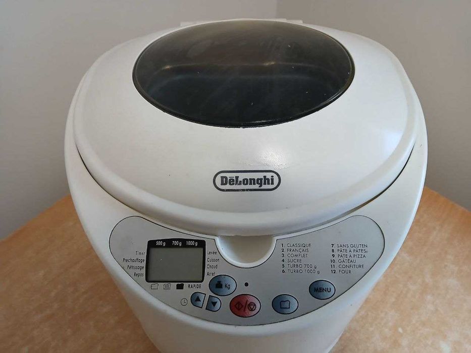 Хлібопічка DeLonghi робоча, в доброму стані