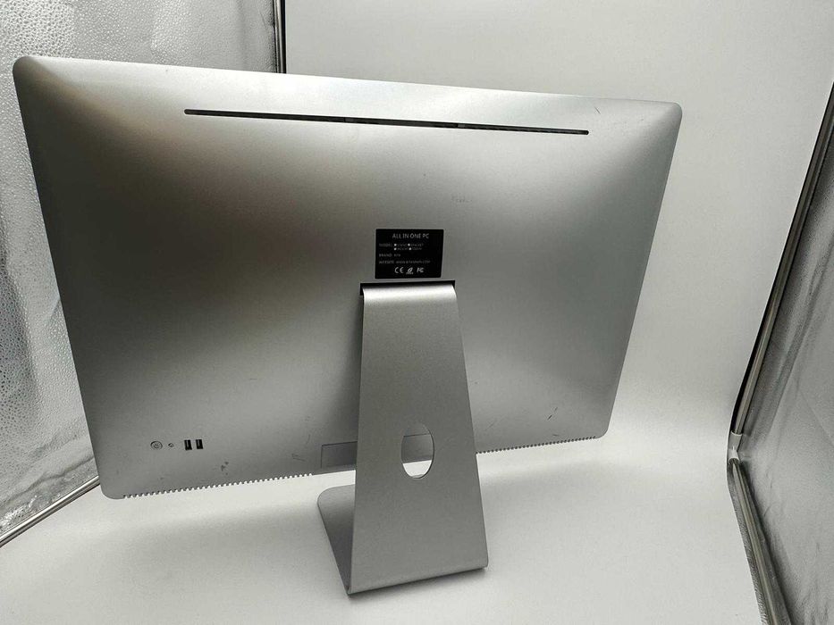 Computador All IN ONE, i7-2620M, 8GB