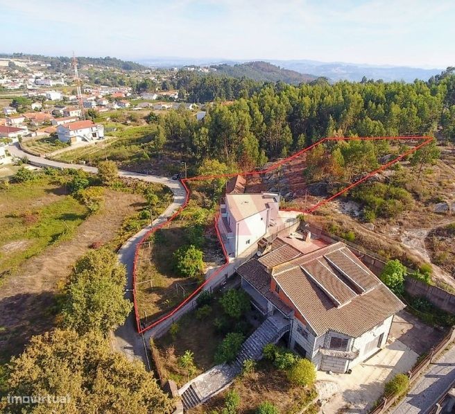 Moradia T4 para Restauro em Croca, Penafiel – Excelente Oportunidade d
