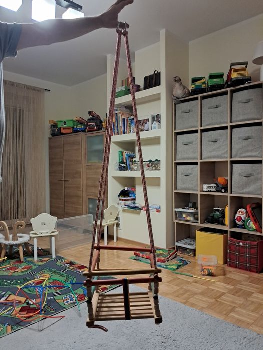 Huśtawka wisząca dla najmłodszych