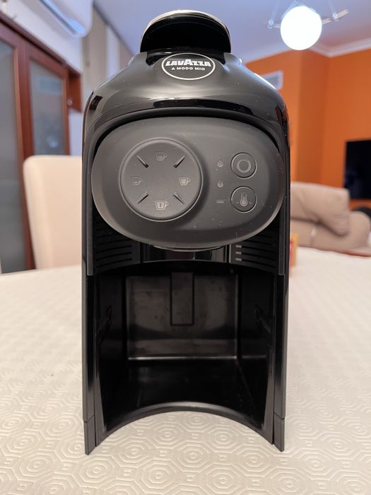 Maquina café Lavazza Idola a modo mio