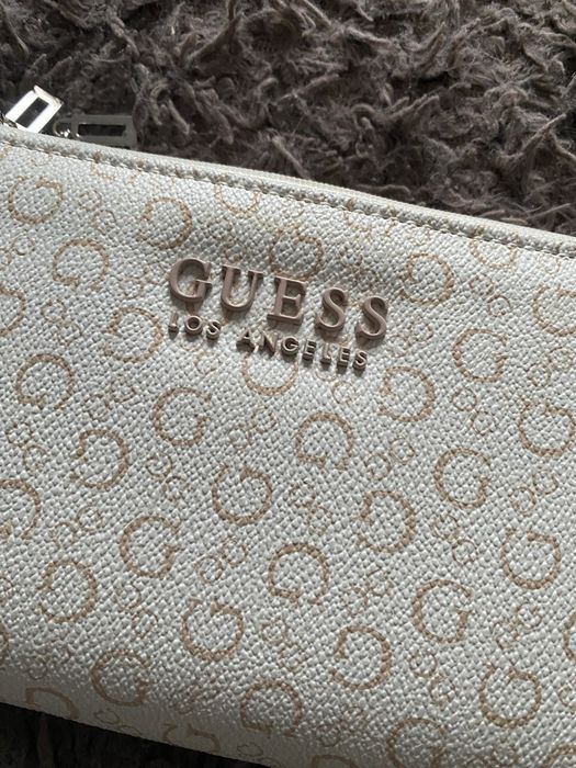 Nowy portfel damski GUESS