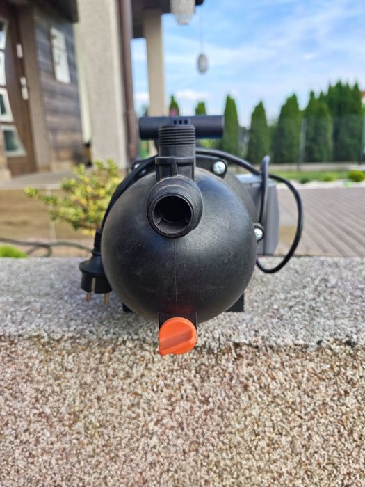 Sprzedam pompę firmy Gardena