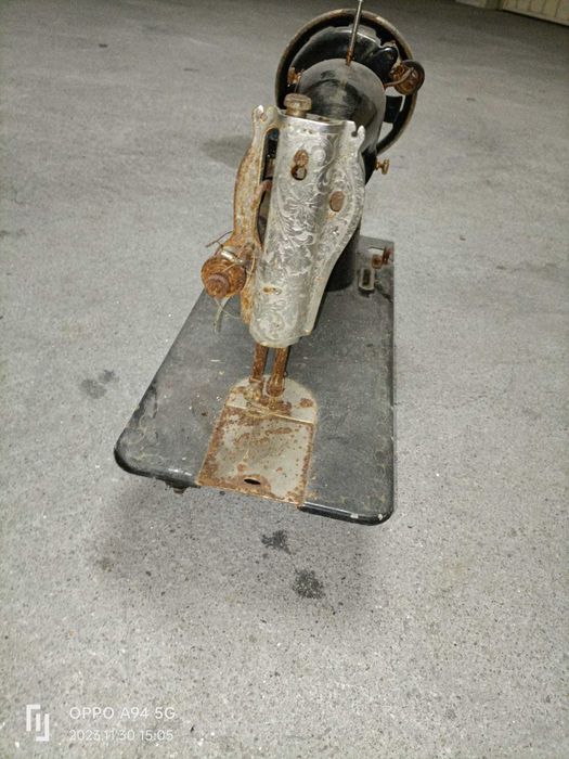 Vendo máquina de costura Singer (para restaurar)