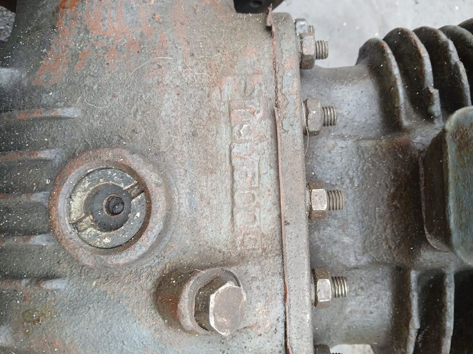 Продам Компрессор в рабочем состоянии